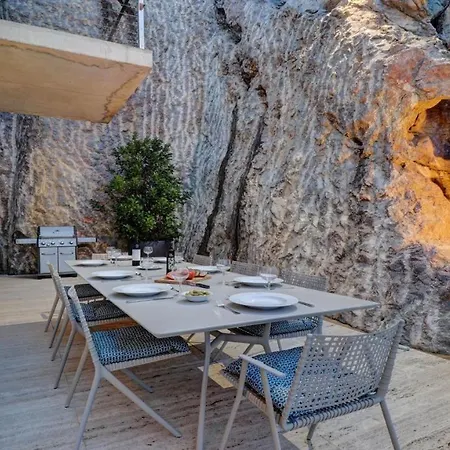 Villa Spectacular House I Desirable Location Corazon De Piedra Pollença